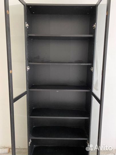 Шкаф витрина IKEA