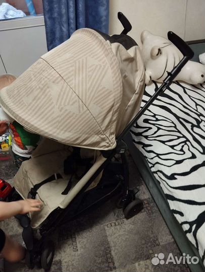 Прогулочная коляска peg perego pliko mini