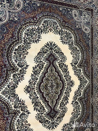 Ковры шерстяные б/у