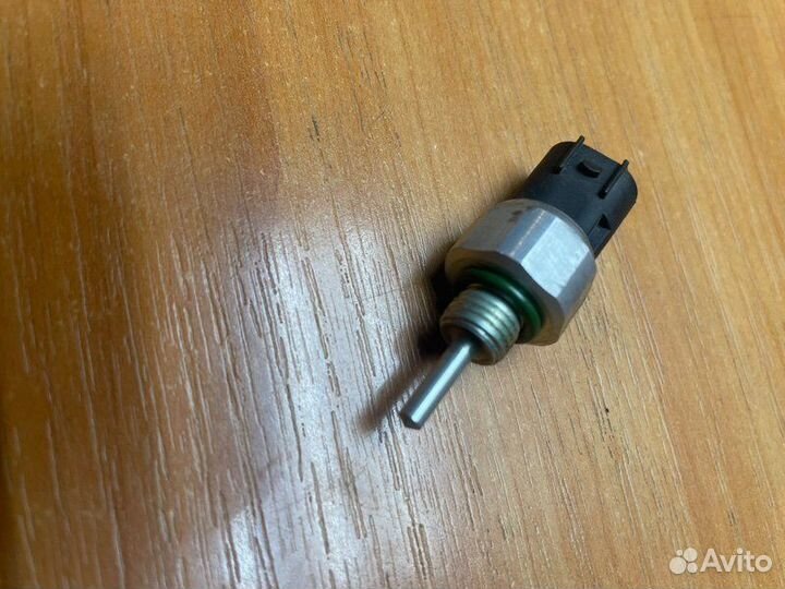 Датчик температуры фреона Mercedes-Benz S-Class