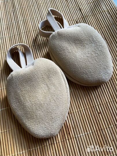 Чешки / полупальцы для художественной гимнастики