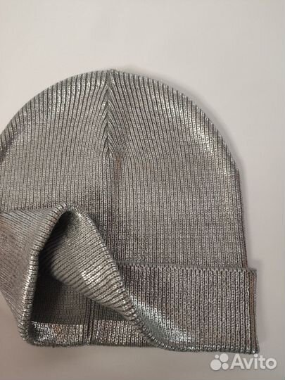Шапка бини новая женская с эффектом металлик