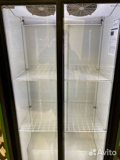 Холодильный шкаф