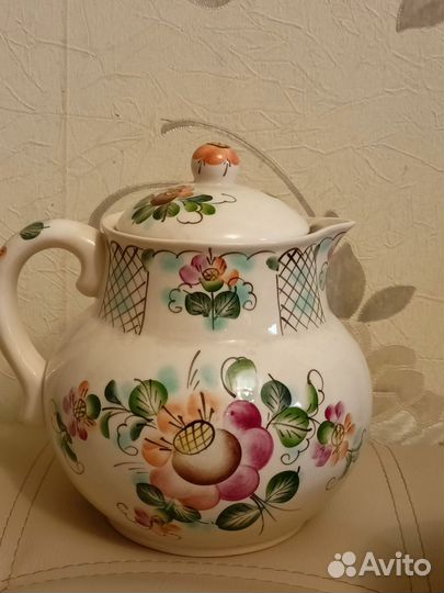 Кувшин для кваса с бокалами СССР. На доставке