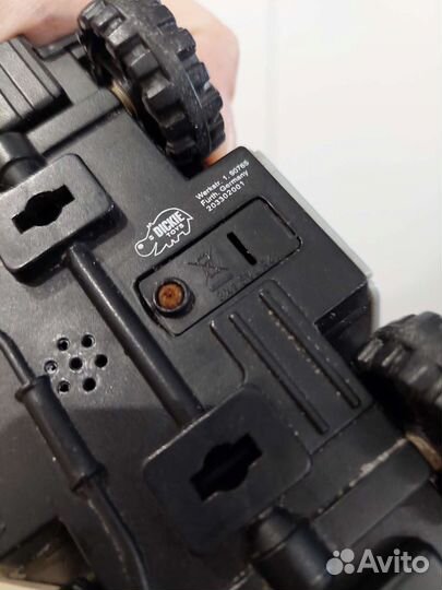 Пакет машинок на доставке