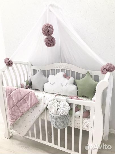 Комплект в детскую кроватку 120на60