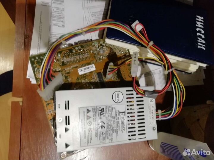 Источник питания