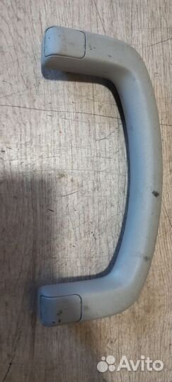 Ручка средней стойки Nissan Navara D40