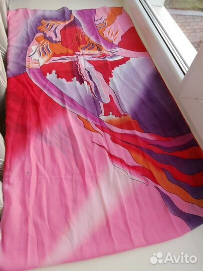 Шарфики легкие разных цветов и рисунков