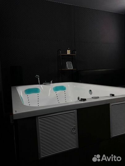 Джакузи кинотеатр 