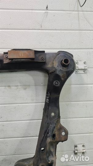 Подрамник передний Lexus RX400H 2007