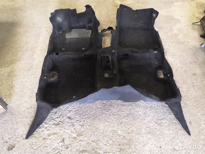 Ковролин Рено Логан