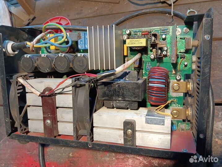 Сварочный инвертор ресанта 250А Профессионал