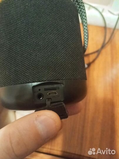 Блютуз колонка