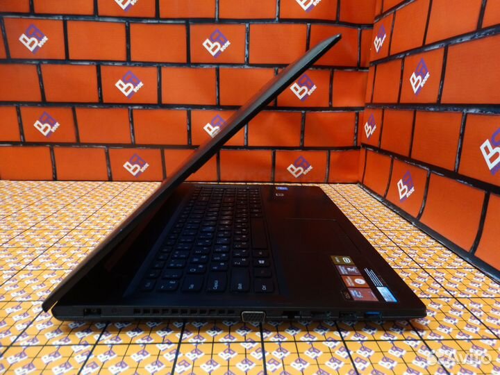 Ноутбук Lenovo N2830/Intel HD/8 RAM/120 SSD+HDD