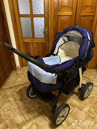 Коляска Amelia