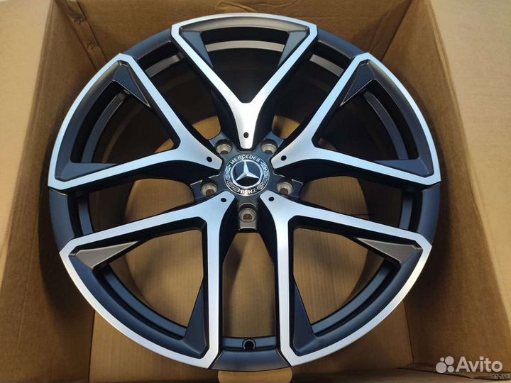 Диски на Мерседес Гелинтваген r21 5x130 новые