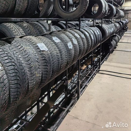 Michelin Alpin 6 215/55 R17 98V