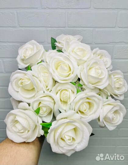 Искуственные цветы розы