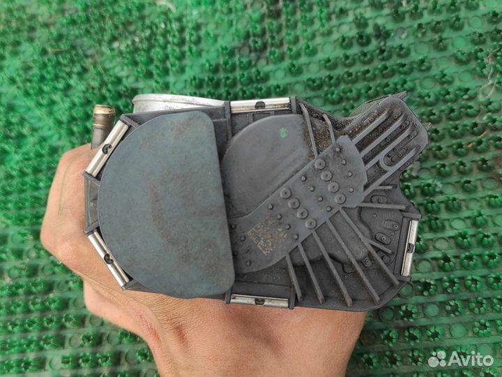 Дроссельная заслонка Opel Insignia 1.8