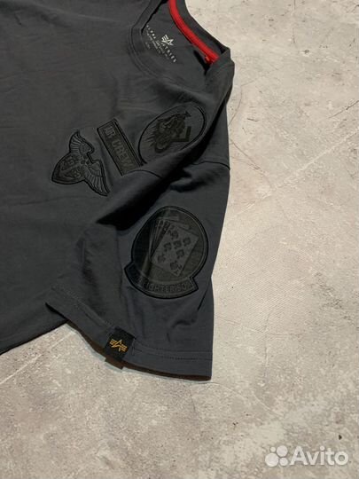 Футболка Alpha industries