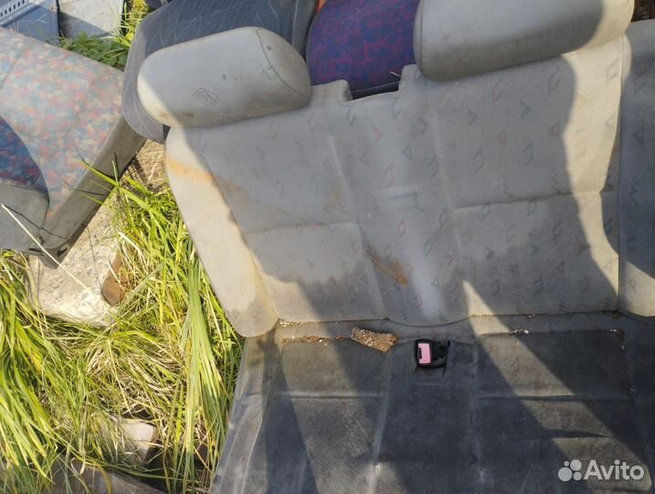 Сиденье пассажирское mercedes