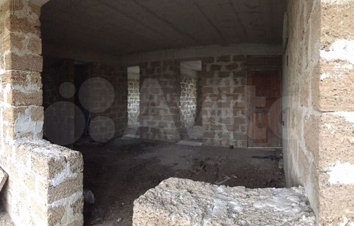 Дом 380 м² на участке 7,2 сот.