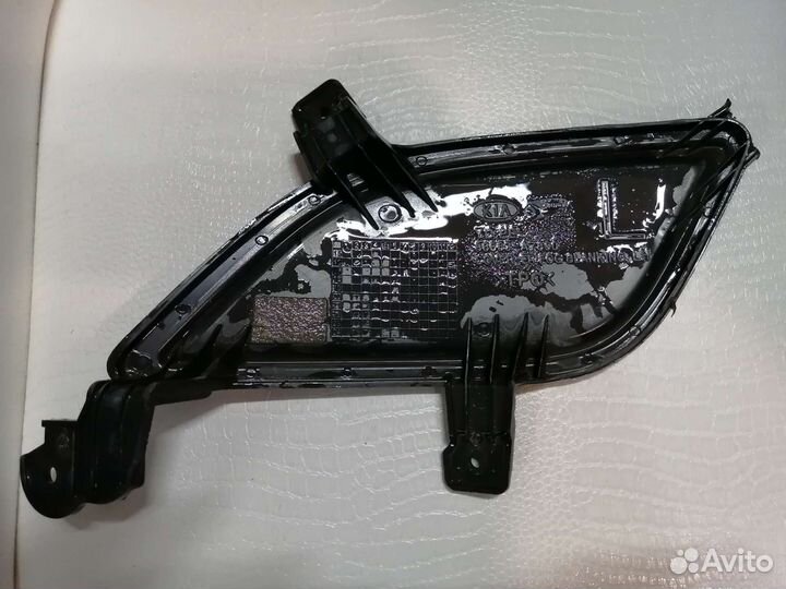 Заглушка противотуманки Kia Cerato