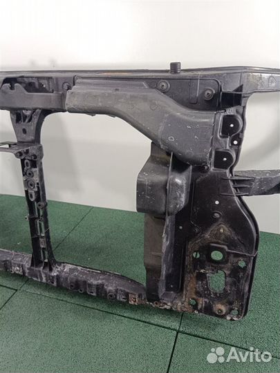 Панель передний Kia Sportage 2010