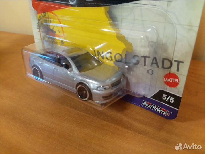 Hot Wheels Premium Audi S4 Quattro