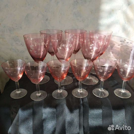 Фужеры рюмки марганцевое стекло 60 годов