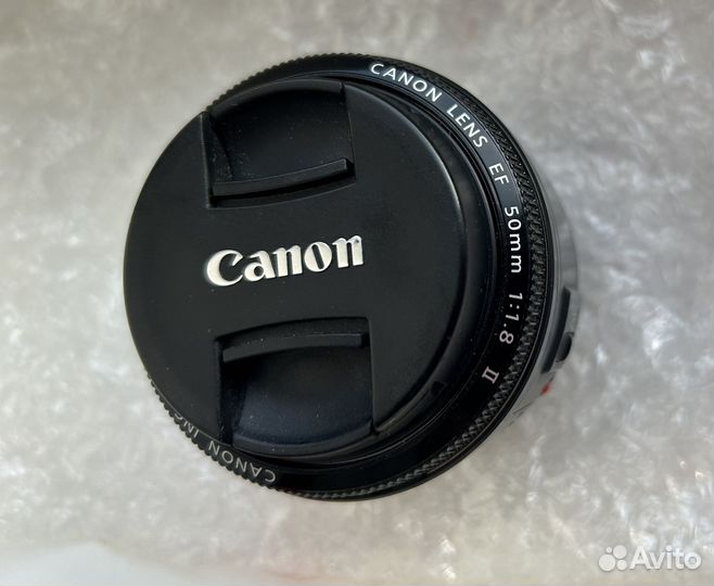 Объектив Canon EF 50mm f/1.8 II, черный