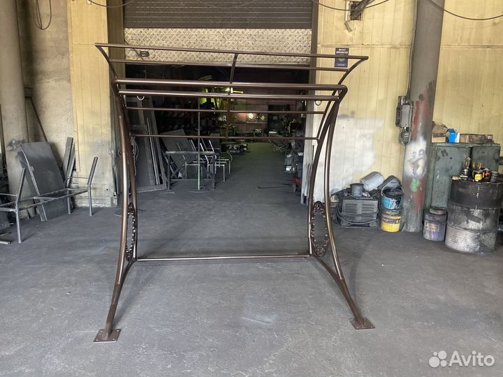 Садовая качеля