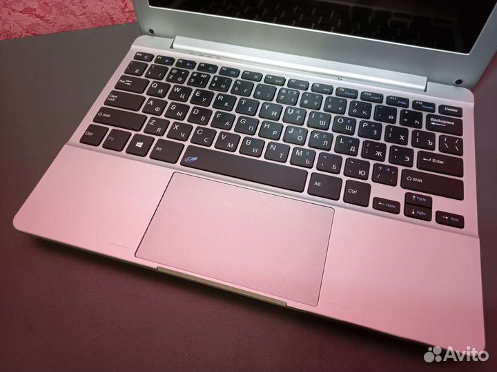 Нетбук Vovola (IPS матрица, 8 Гб, SSD, 10 часов)