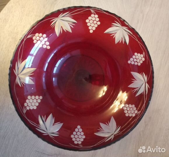 Хрусталь цветной - вазы для фруктов, салата