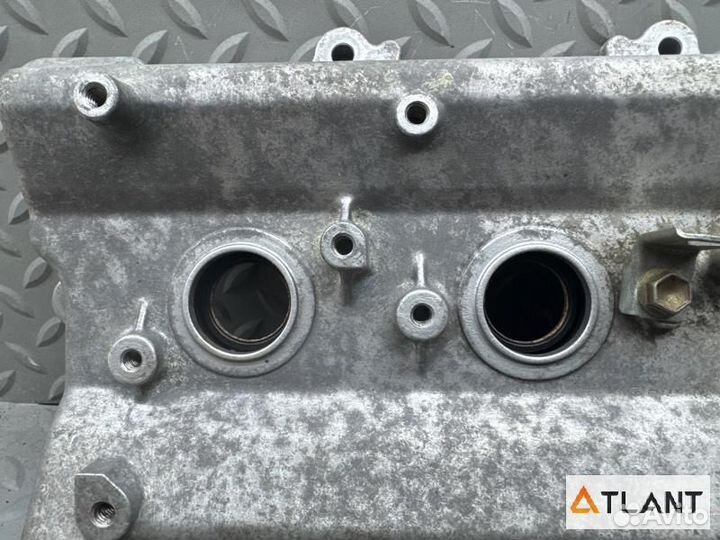 Клапанная крышка toyota mark II