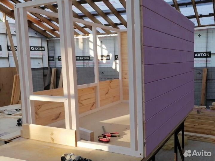 Детский деревянный домик