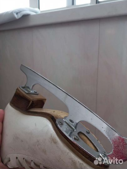 Фигурные коньки risport excellence 215