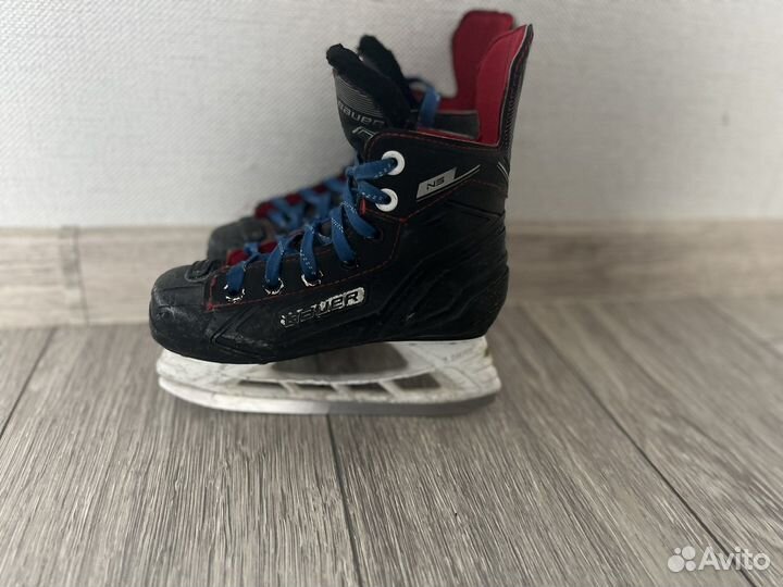 Хоккейные коньки bauer
