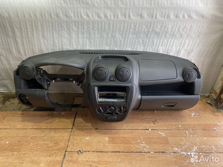 Торпедо ваз LADA Granta