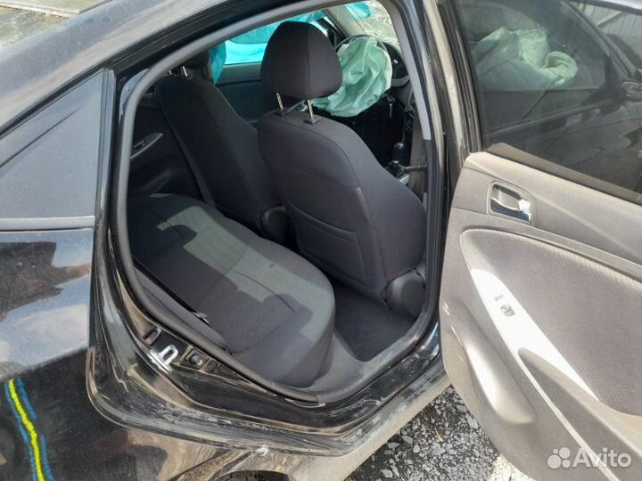 Hyundai Solaris в разбор