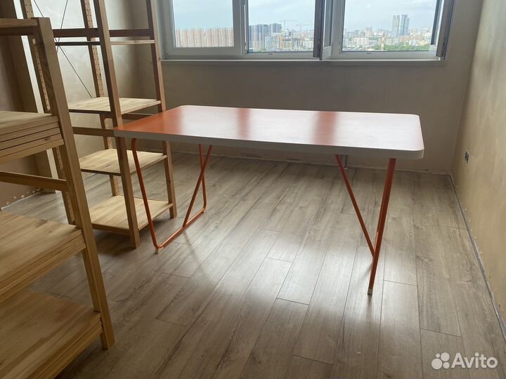 Компьютерный стол IKEA рюдебэкк