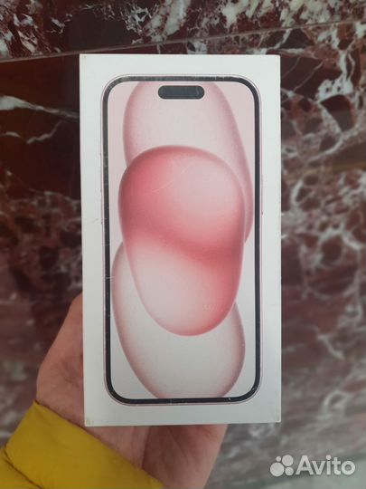 iPhone 15, 256 ГБ