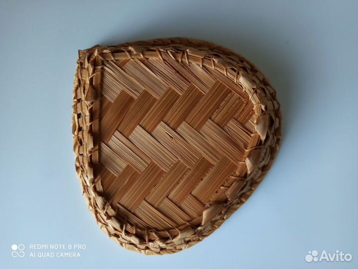 Вазочка соломенная