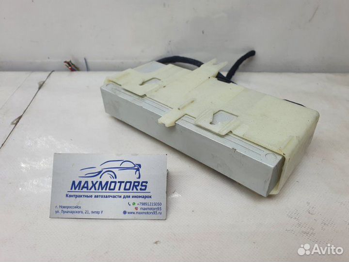 Блок управления крышкой багажника Bmw 5-Series F10