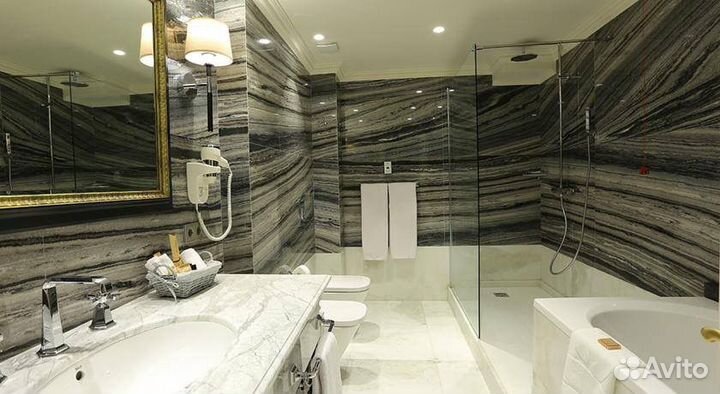 Облицовка мрамором, гранитом, кварцитом стен,полов