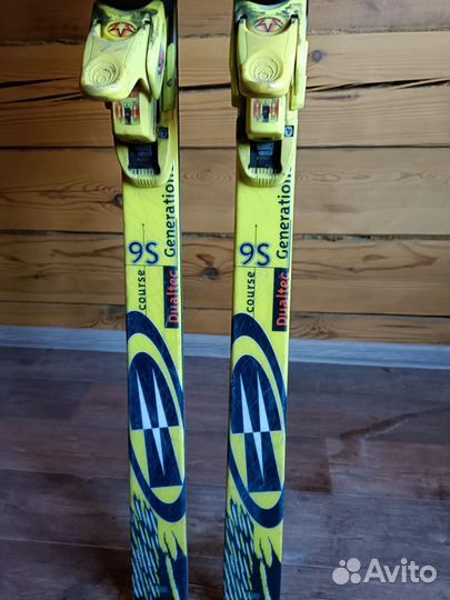 Лыжи горные rossignol с ботинками