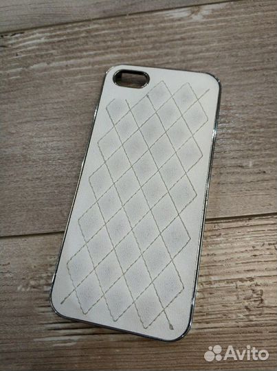 Чехлы на Айфон 5s