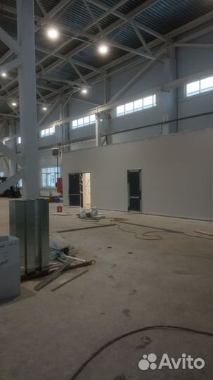 Механизированная шпаклёвка и покраска