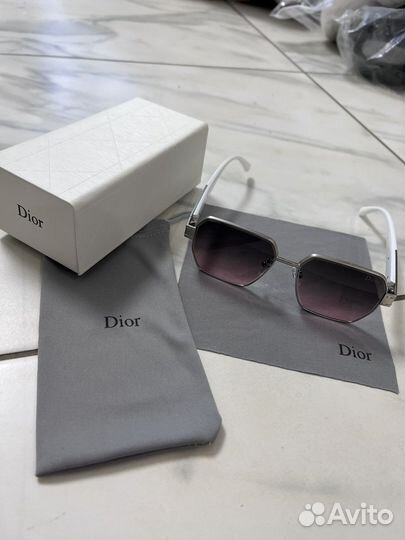Солнцезащитные очки женские Dior